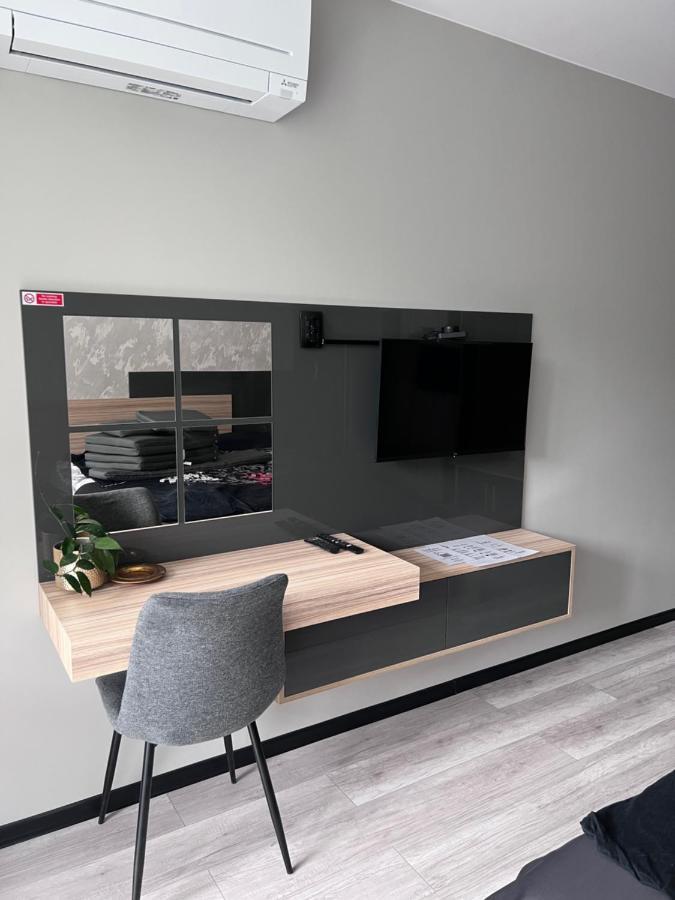 A-Brilliant, New! Spacious & Modern Apartment In Varna Whit Garage Buitenkant foto